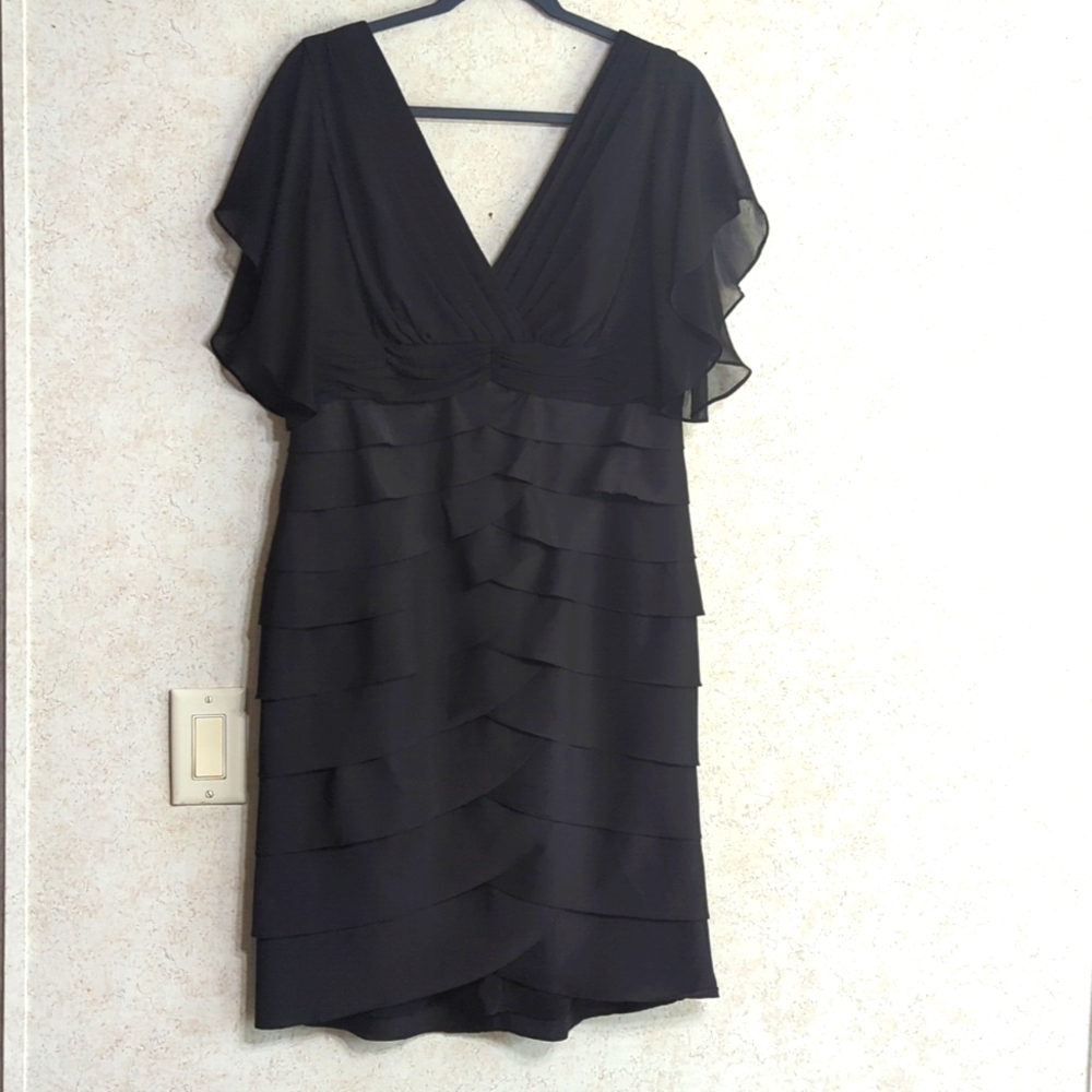 Adrianna Papell black layer dress size 12